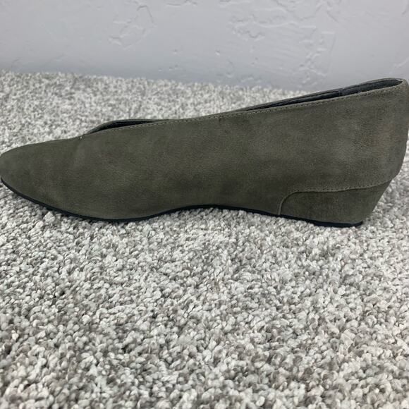 Soft surroundings Shoes Women Size 8.5 Gray Suede Fabrizia Pointed Toe Wedge - Picture 6 of 10